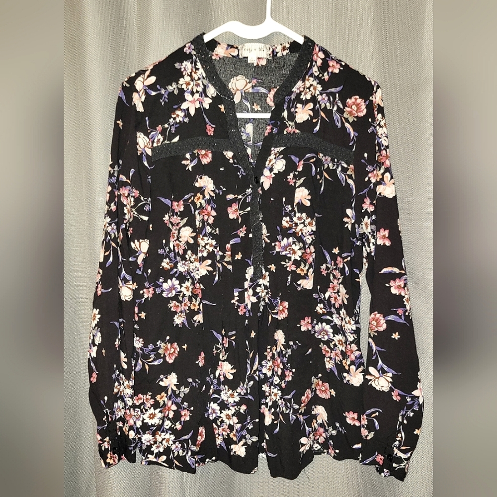 Bailey and Chloe black floral blouse